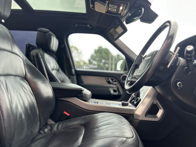 2025 Land Rover Range Rover