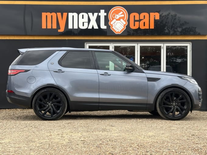 2025 Land Rover Discovery