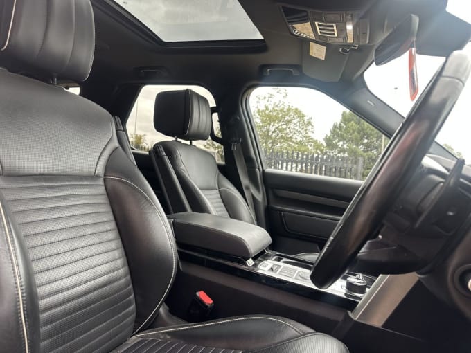 2025 Land Rover Discovery