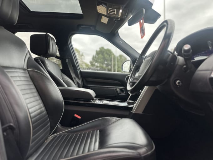 2025 Land Rover Discovery