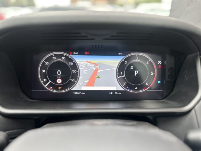 2025 Land Rover Discovery