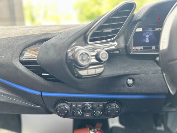 2025 Ferrari 488