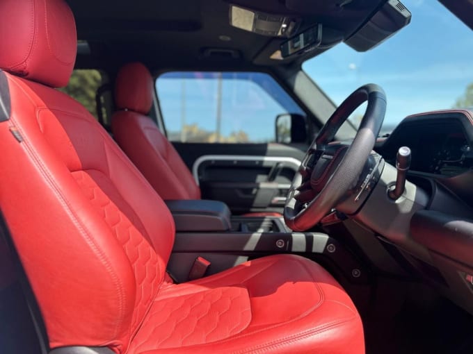 2025 Land Rover Defender