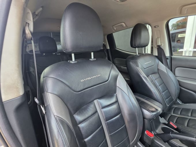 2025 Mitsubishi L200