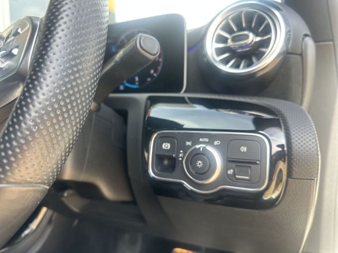 2025 Mercedes-benz A-class