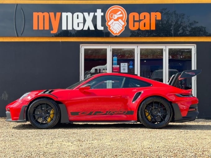 2025 Porsche 911