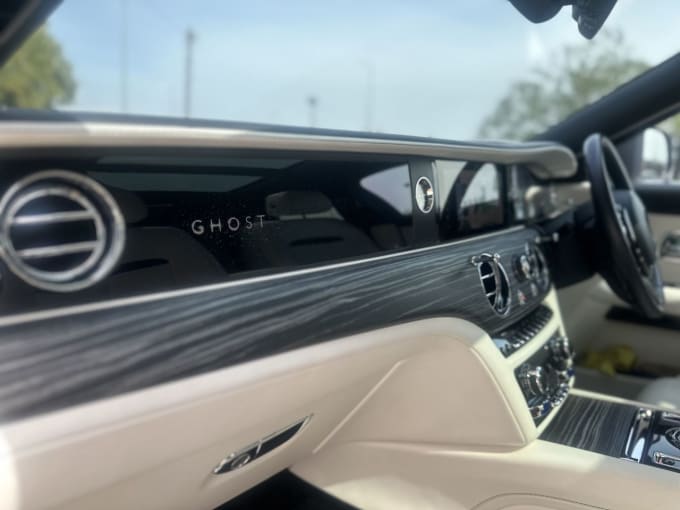 2025 Rolls-royce Ghost