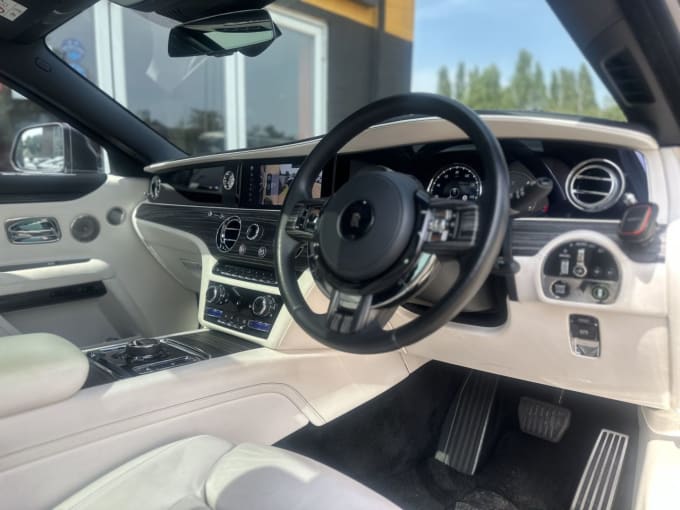 2025 Rolls-royce Ghost