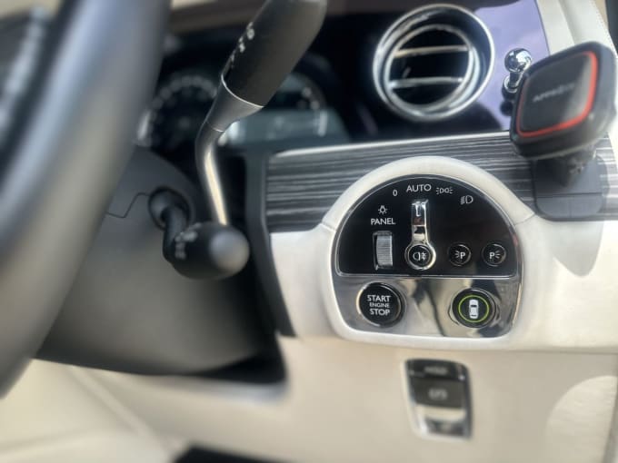 2025 Rolls-royce Ghost