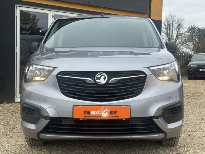 2025 Vauxhall Combo