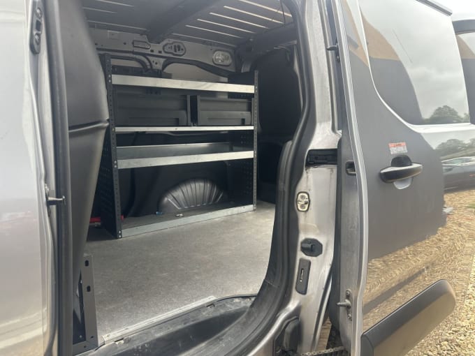 2025 Vauxhall Combo