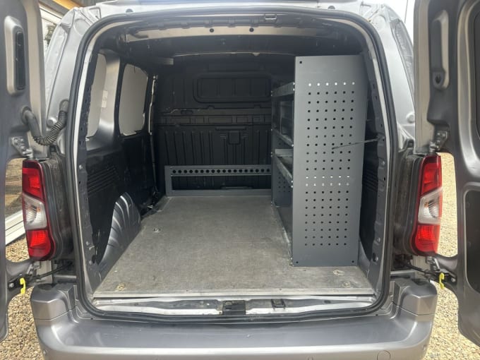 2025 Vauxhall Combo
