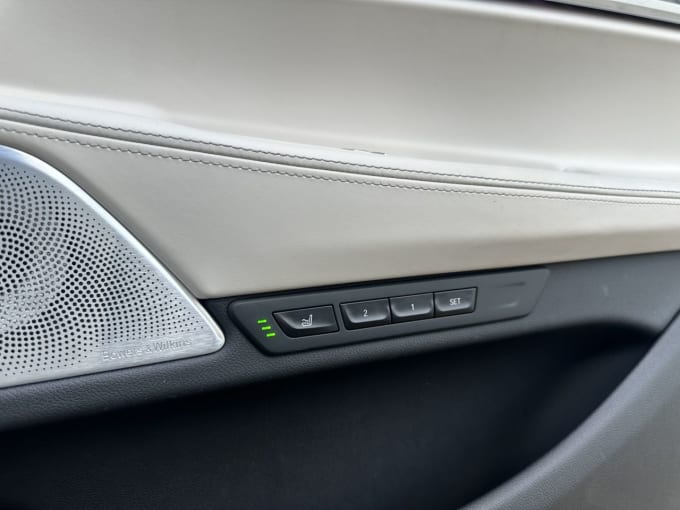 2025 BMW Alpina B7