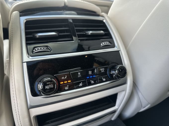 2025 BMW Alpina B7