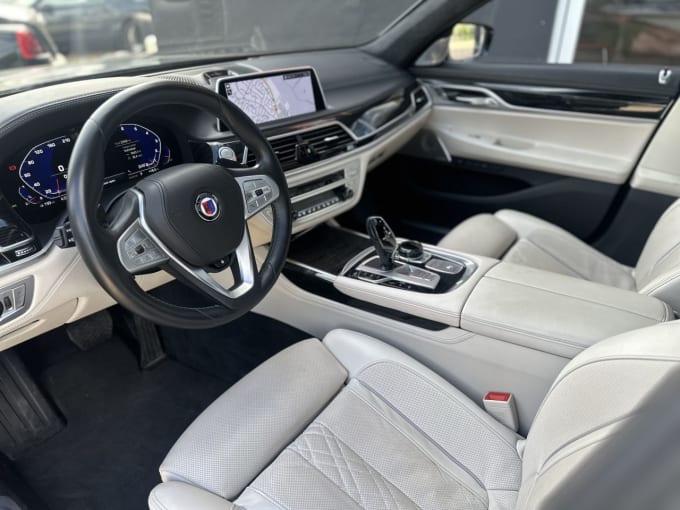 2025 BMW Alpina B7