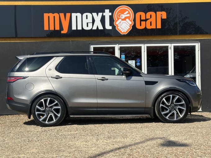 2025 Land Rover Discovery