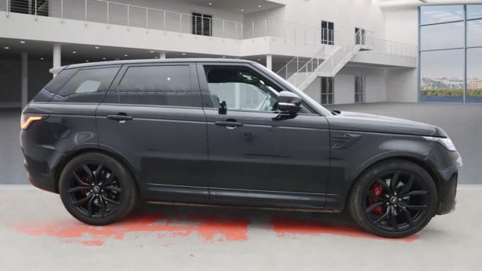 2025 Land Rover Range Rover Sport