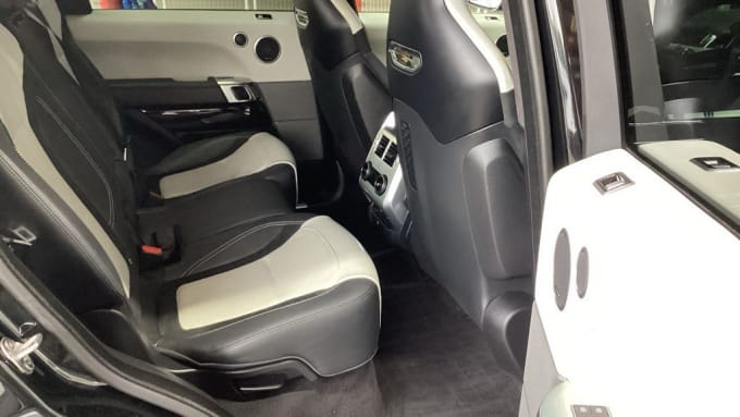 2025 Land Rover Range Rover Sport