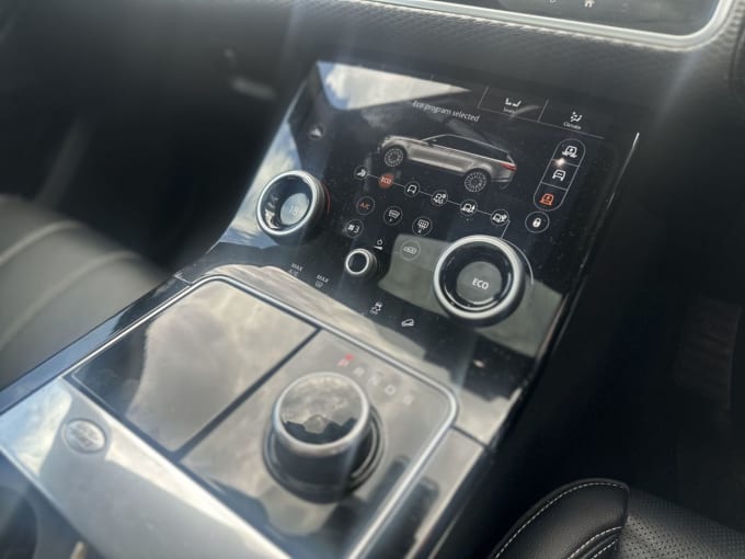 2025 Land Rover Range Rover Velar