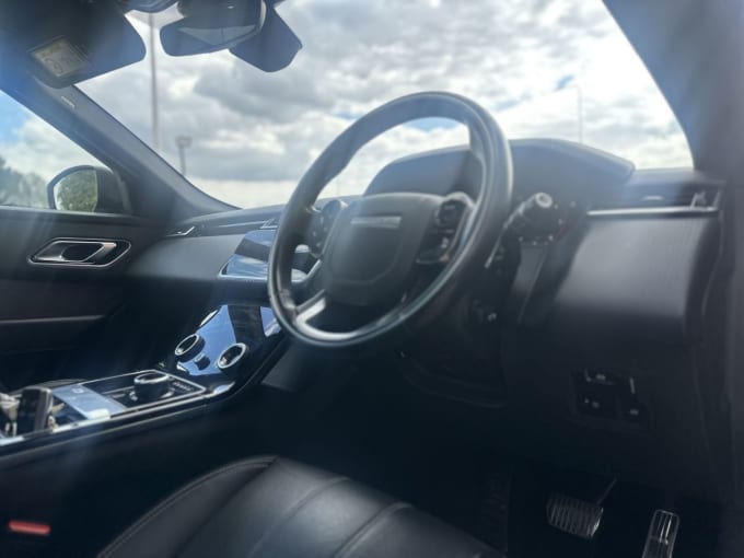 2025 Land Rover Range Rover Velar