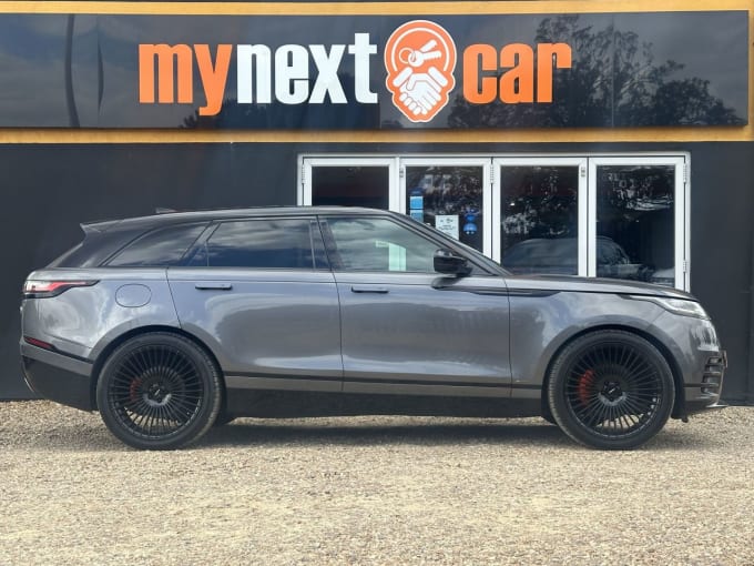 2025 Land Rover Range Rover Velar