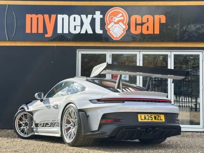 2025 Porsche 911