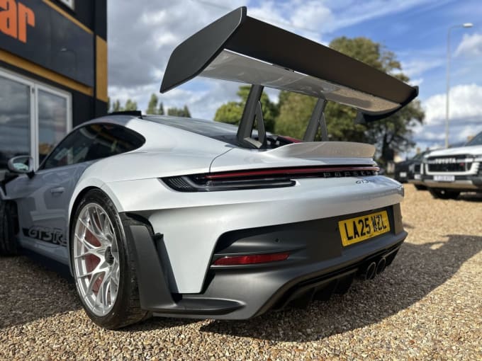 2025 Porsche 911