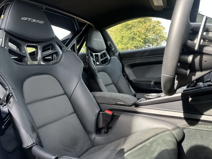 2025 Porsche 911