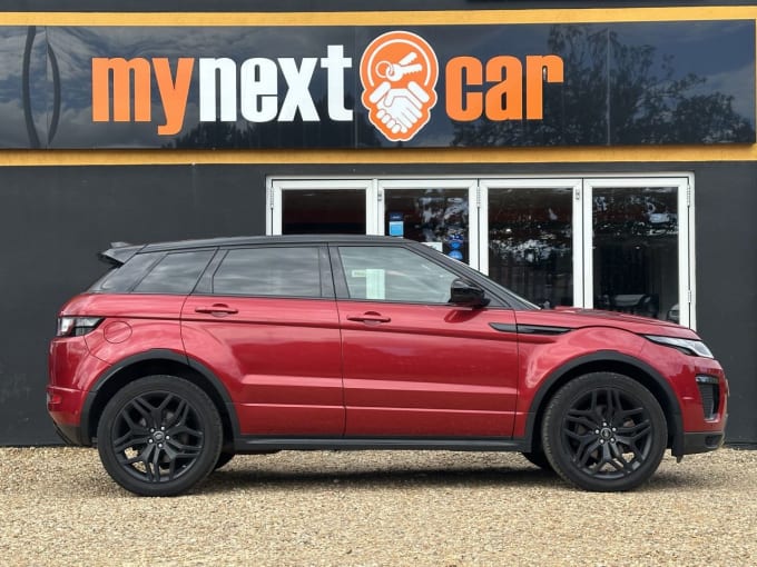 2025 Land Rover Range Rover Evoque