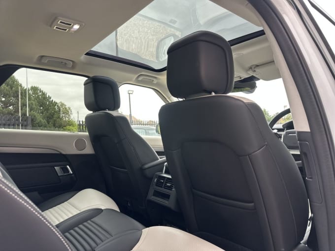 2025 Land Rover Discovery