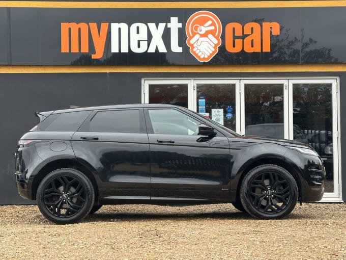 2025 Land Rover Range Rover Evoque