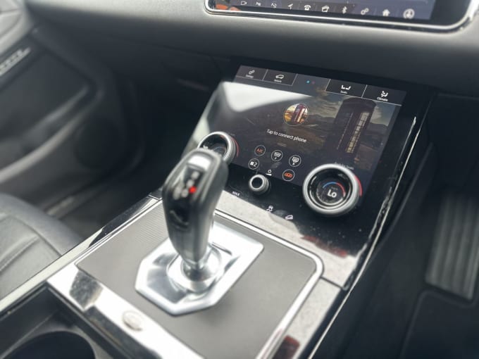 2025 Land Rover Range Rover Evoque