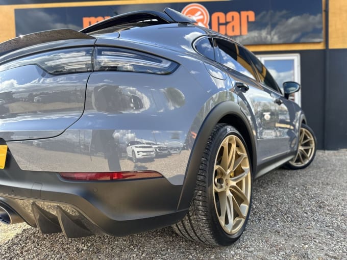 2022 Porsche Cayenne