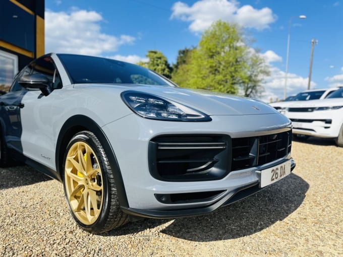 2022 Porsche Cayenne