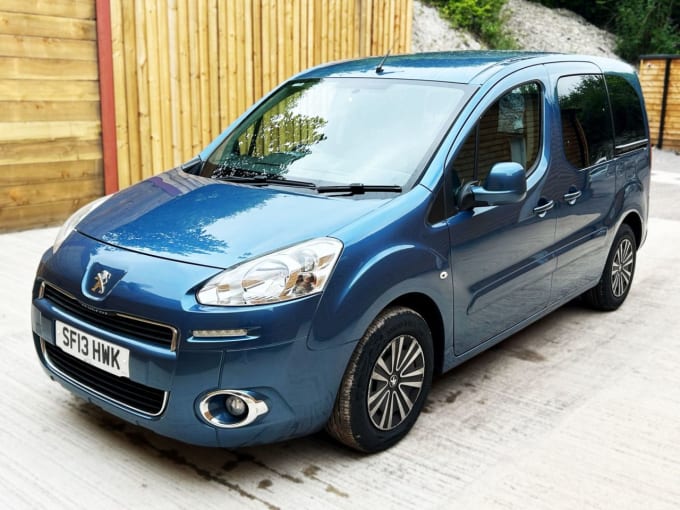2025 Peugeot Partner Tepee