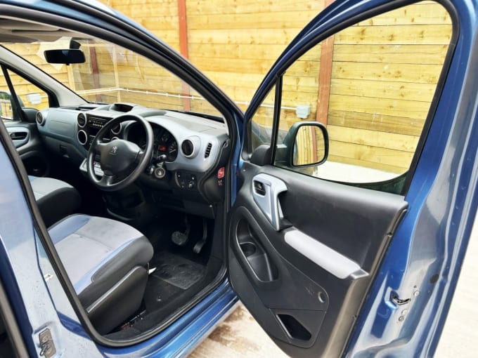 2025 Peugeot Partner Tepee