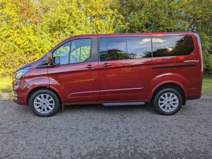 2025 Ford Tourneo Custom