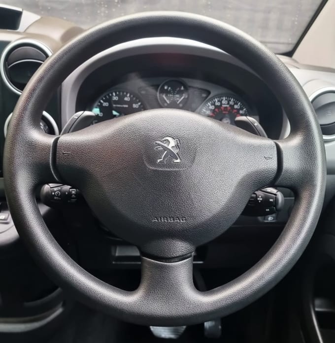 2017 Peugeot Partner