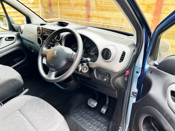 2017 Peugeot Partner