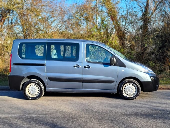 2025 Peugeot Expert Tepee