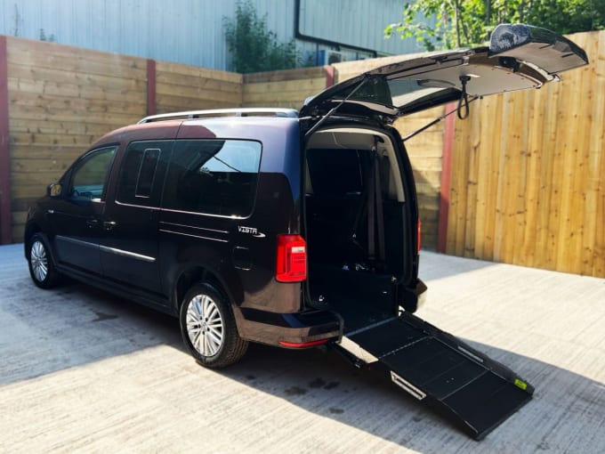 2025 Volkswagen Caddy Maxi Life