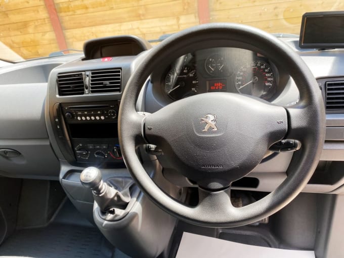 2025 Peugeot Expert Tepee