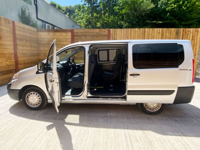 2025 Peugeot Expert Tepee