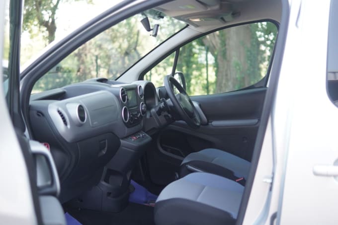 2025 Peugeot Partner Tepee
