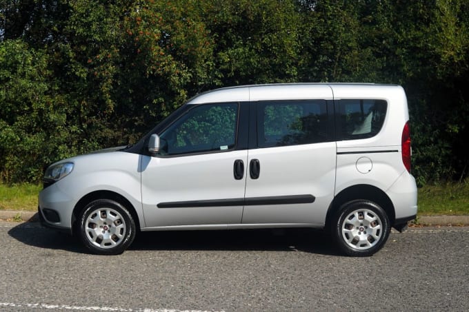 2025 Fiat Doblo