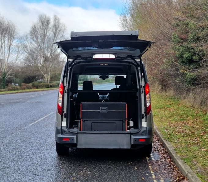2025 Ford Tourneo Connect
