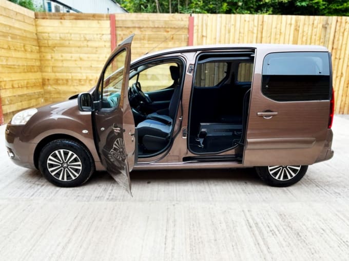 2025 Peugeot Partner Tepee