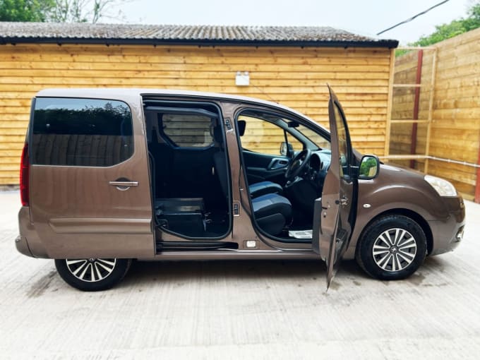 2025 Peugeot Partner Tepee