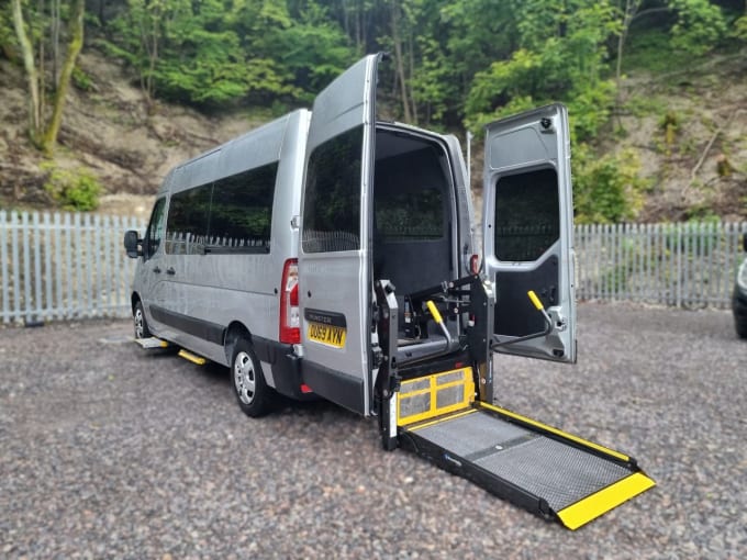 2024 Renault Master