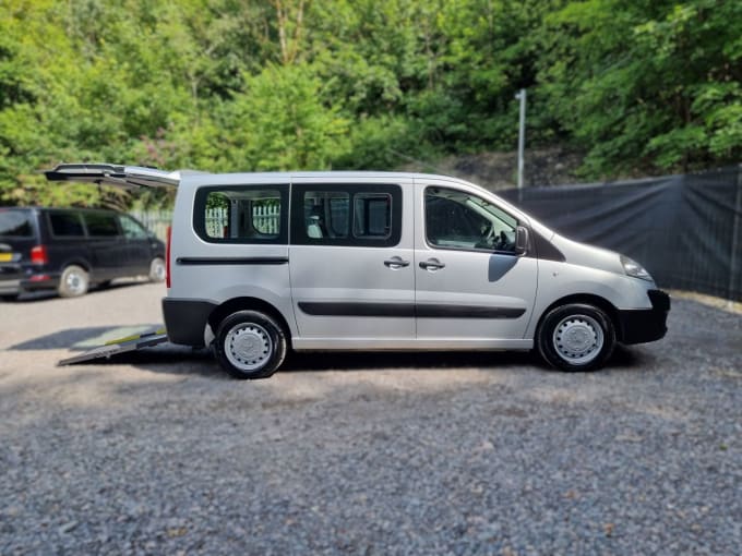 2024 Peugeot Expert Tepee